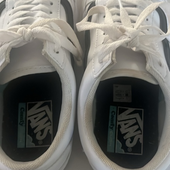 White Vans (M Size 7) (W S 8.5) - Picture 6 of 6